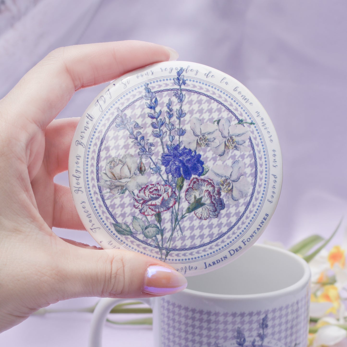 "Secret Violet Garden" Porcelain Mug With Lid 350ml