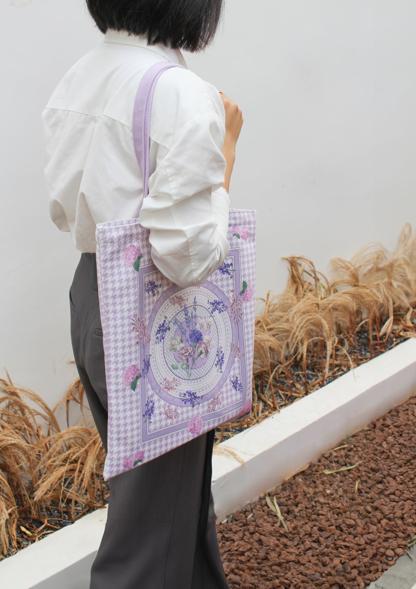 "Secret Violet Garden" Tote Bag