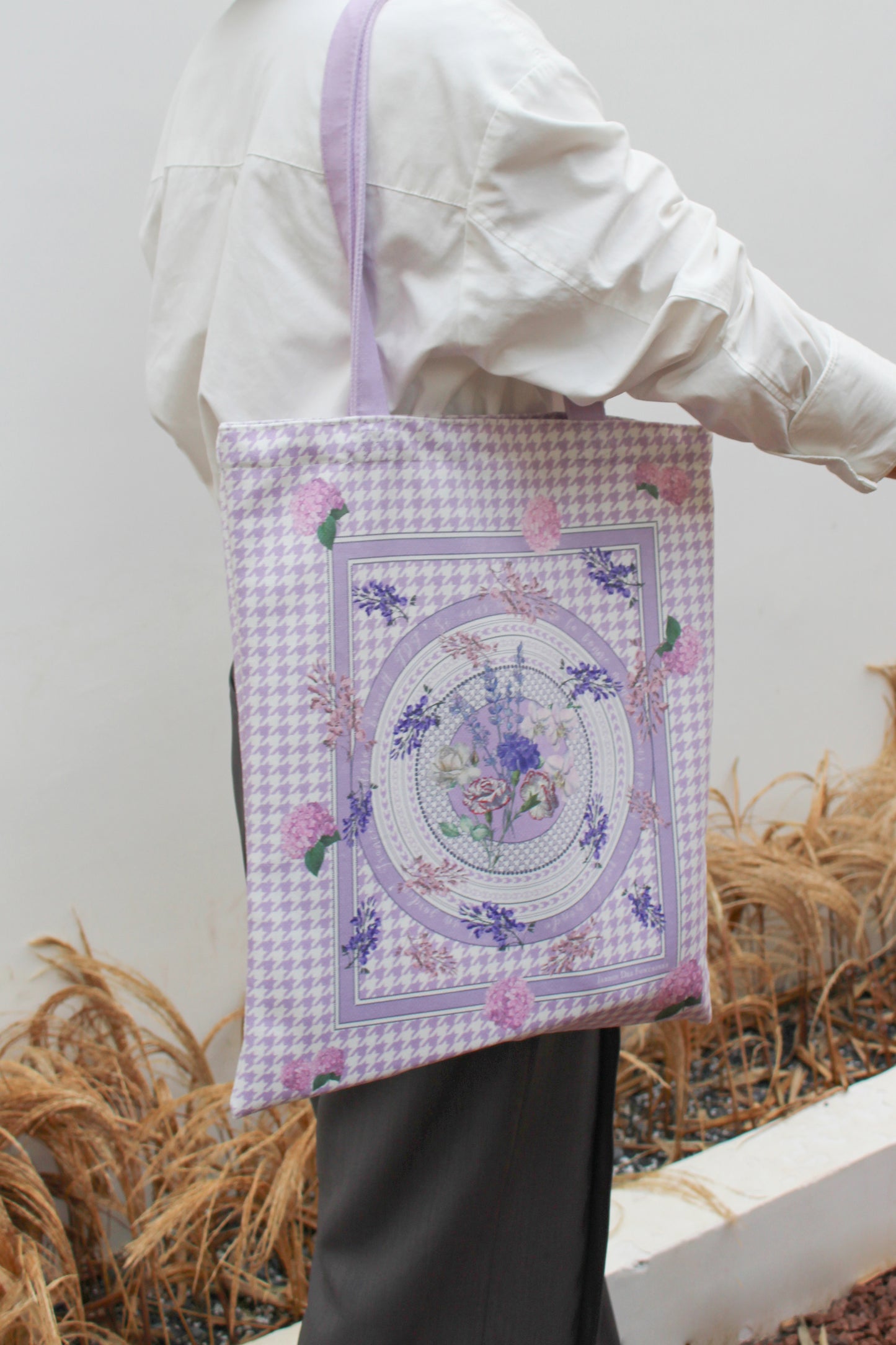 "Secret Violet Garden" Tote Bag