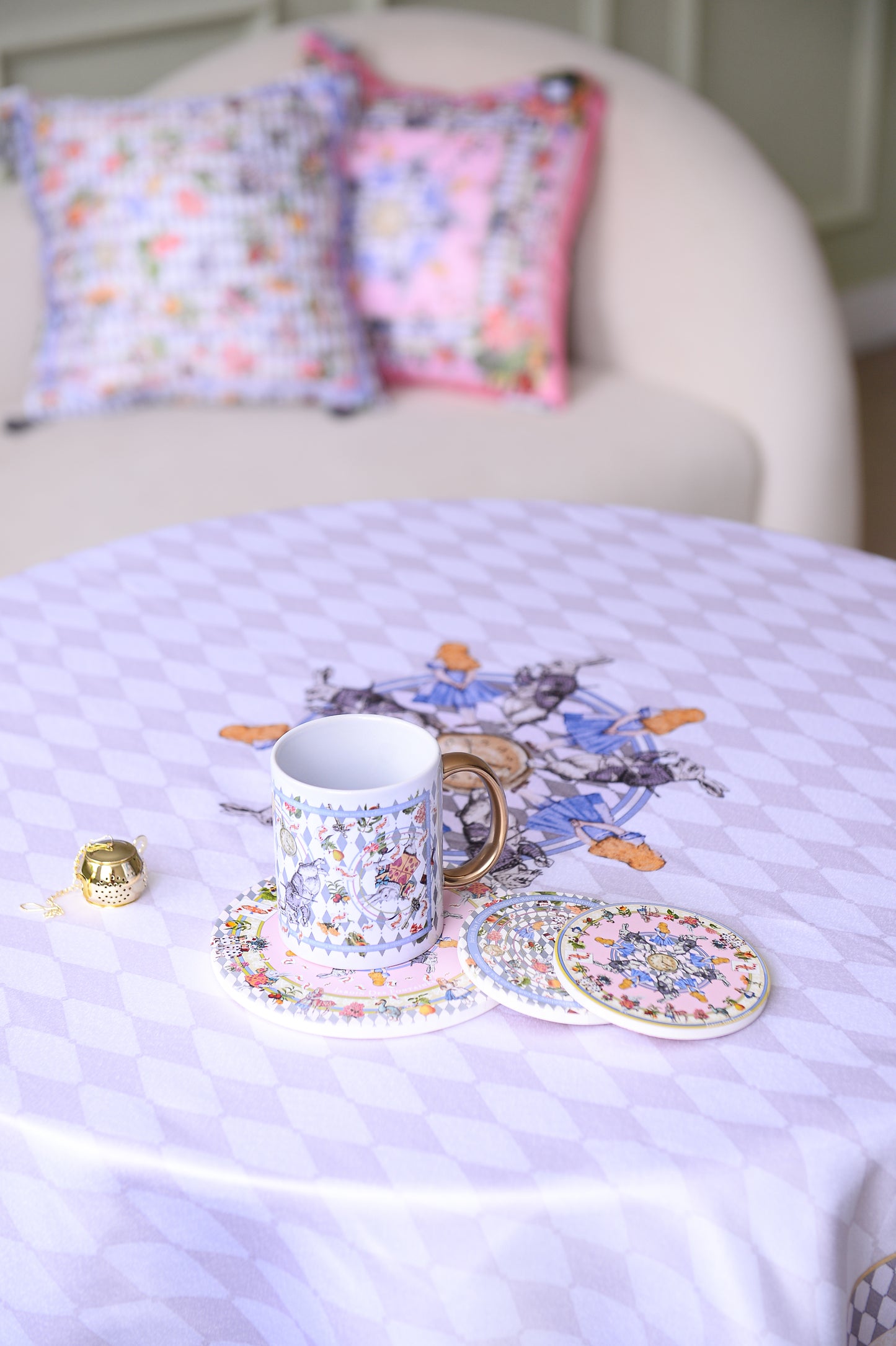 "Wonderful Adventure Dream" Mug, Tea Infuser and Coaster Set