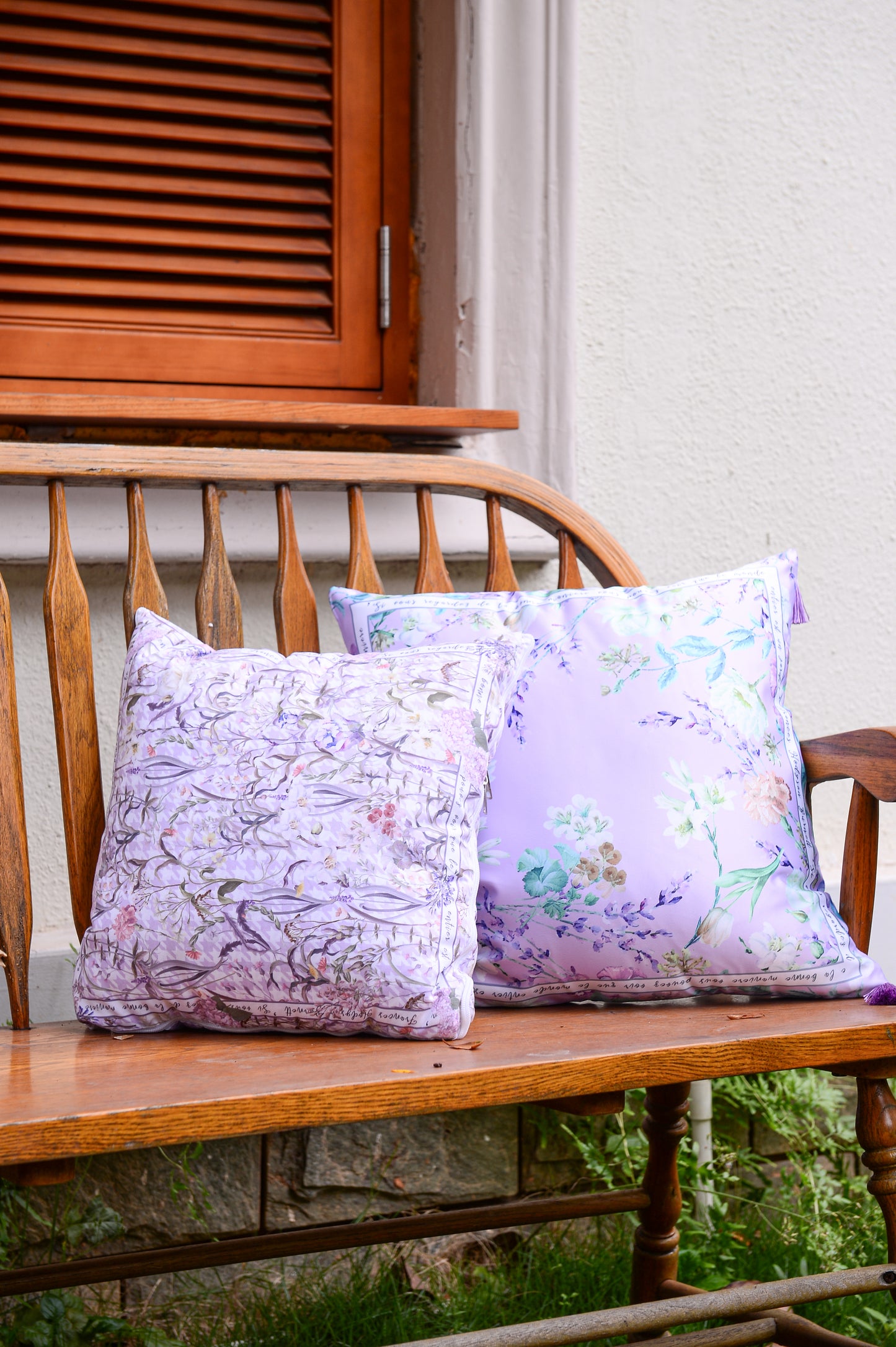 "Secret Violet Garden" Quilt Blanket Pillow 2 in 1