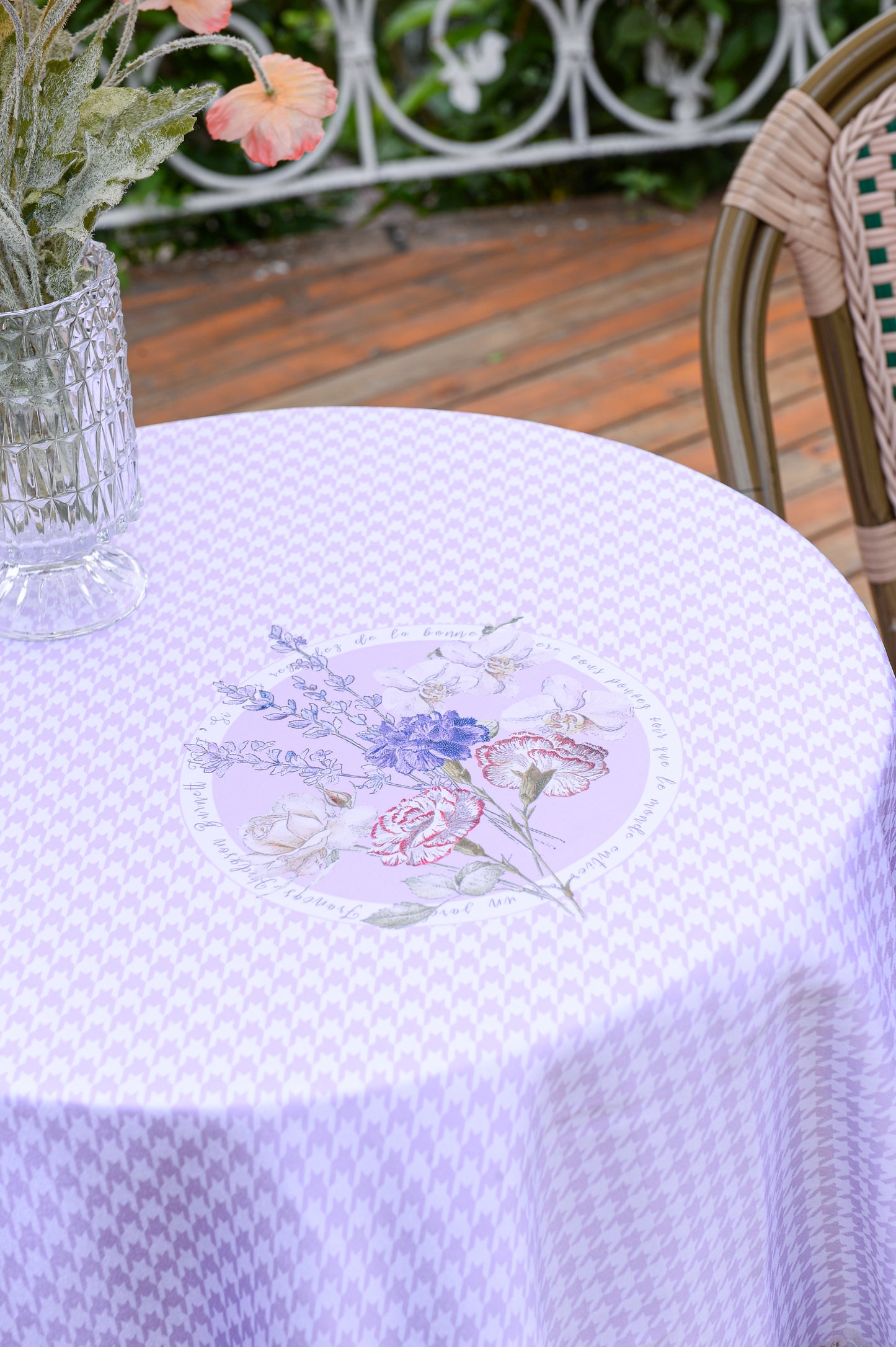 "Secret Violet Garden" Houndstooth Waterproof Tablecloth