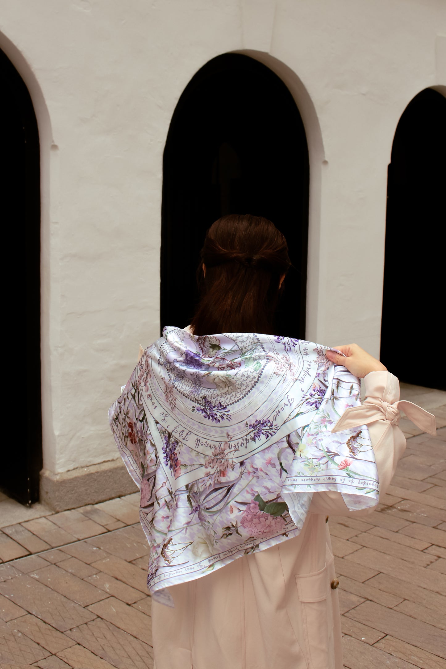 "Secret Violet Garden" 90cm Silky Scarf