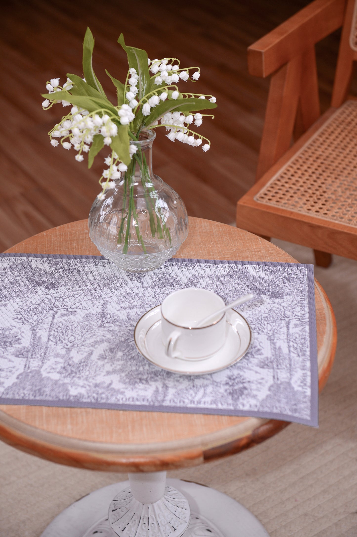 "Toile De Jouy" Woven Table Placemat