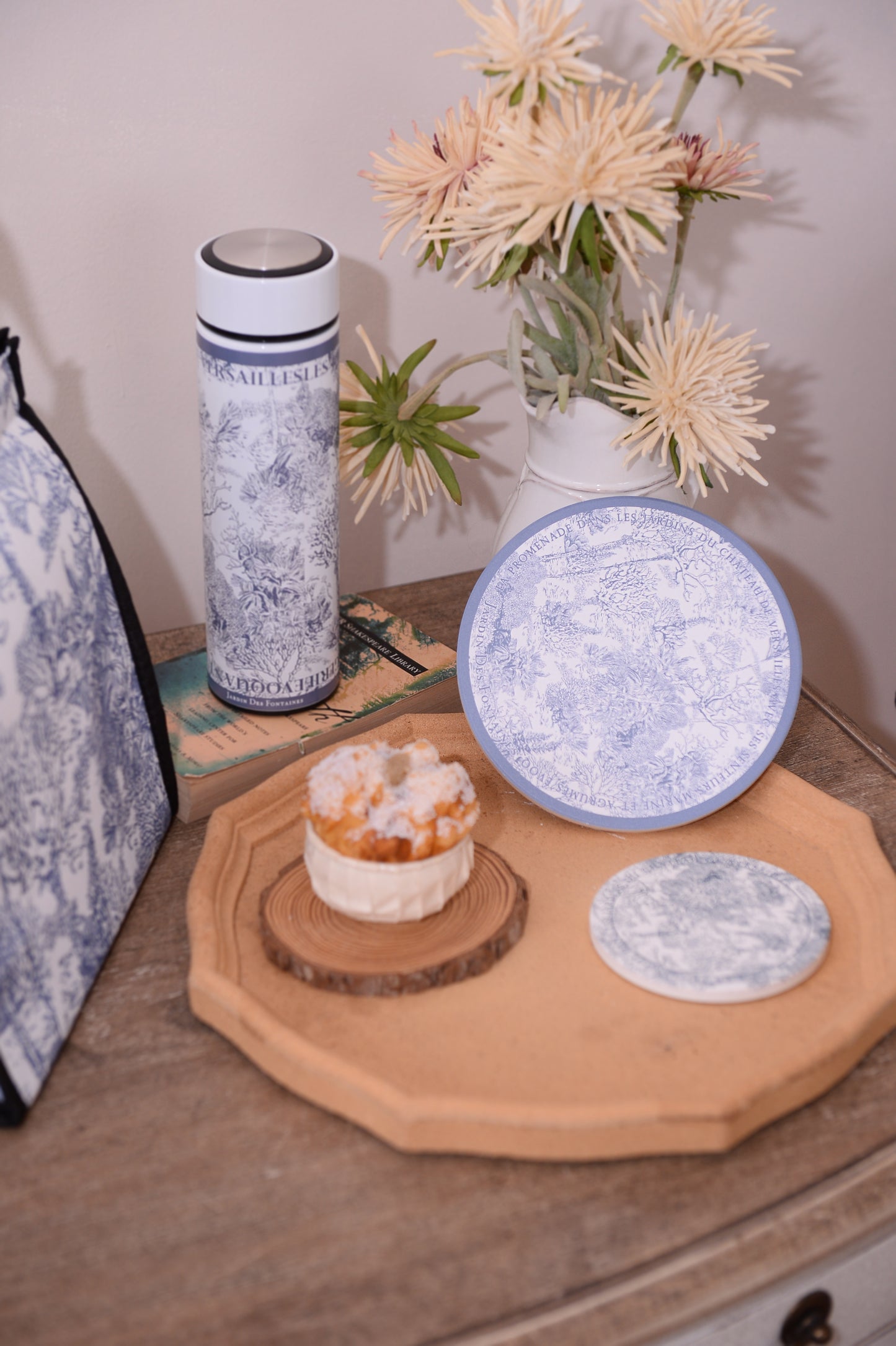 "Toile De Jouy" Ceramic Potholder,  Hot Pad