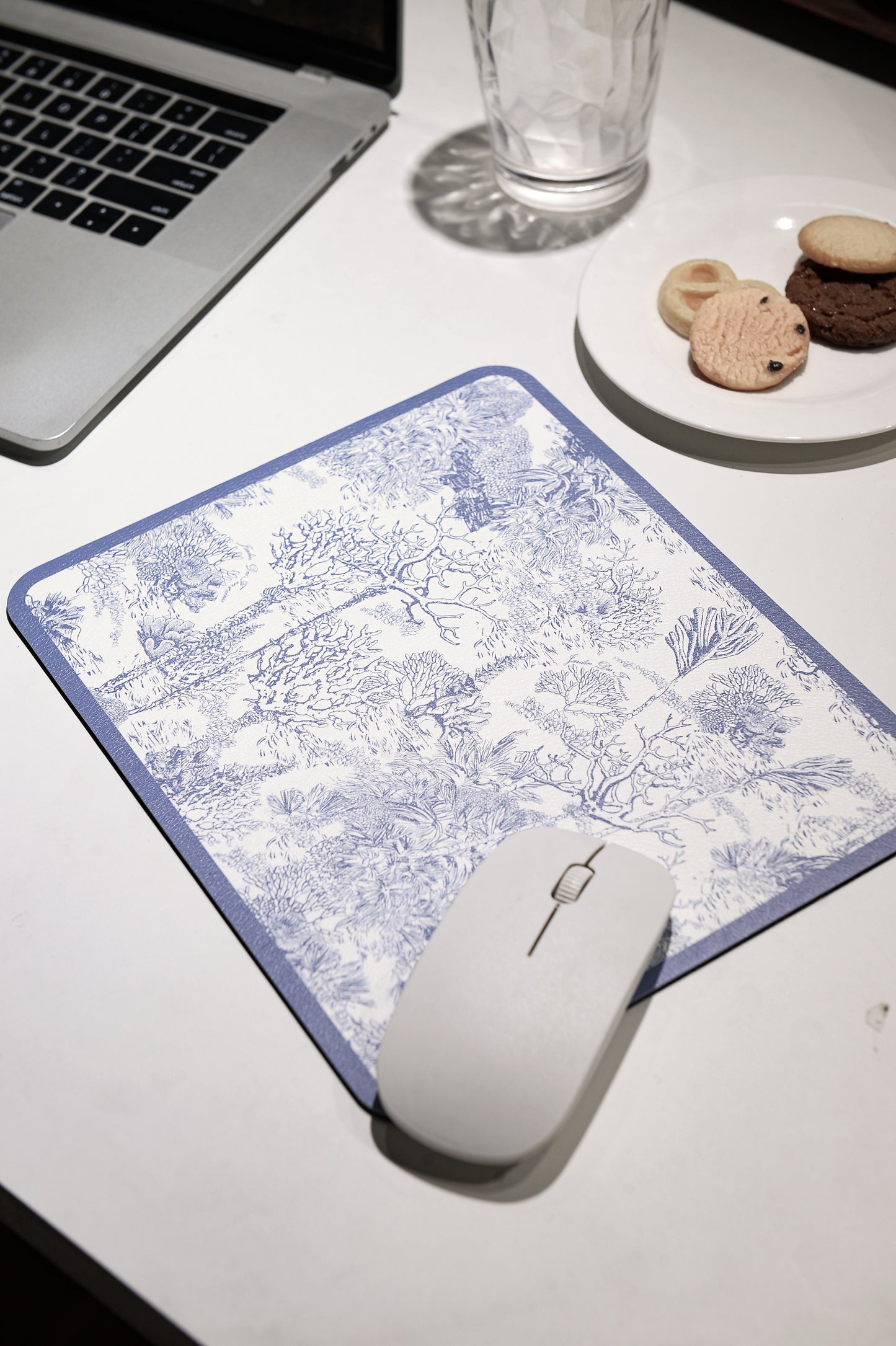 "Toile De  Jouy" PU Leather Mouse Pad