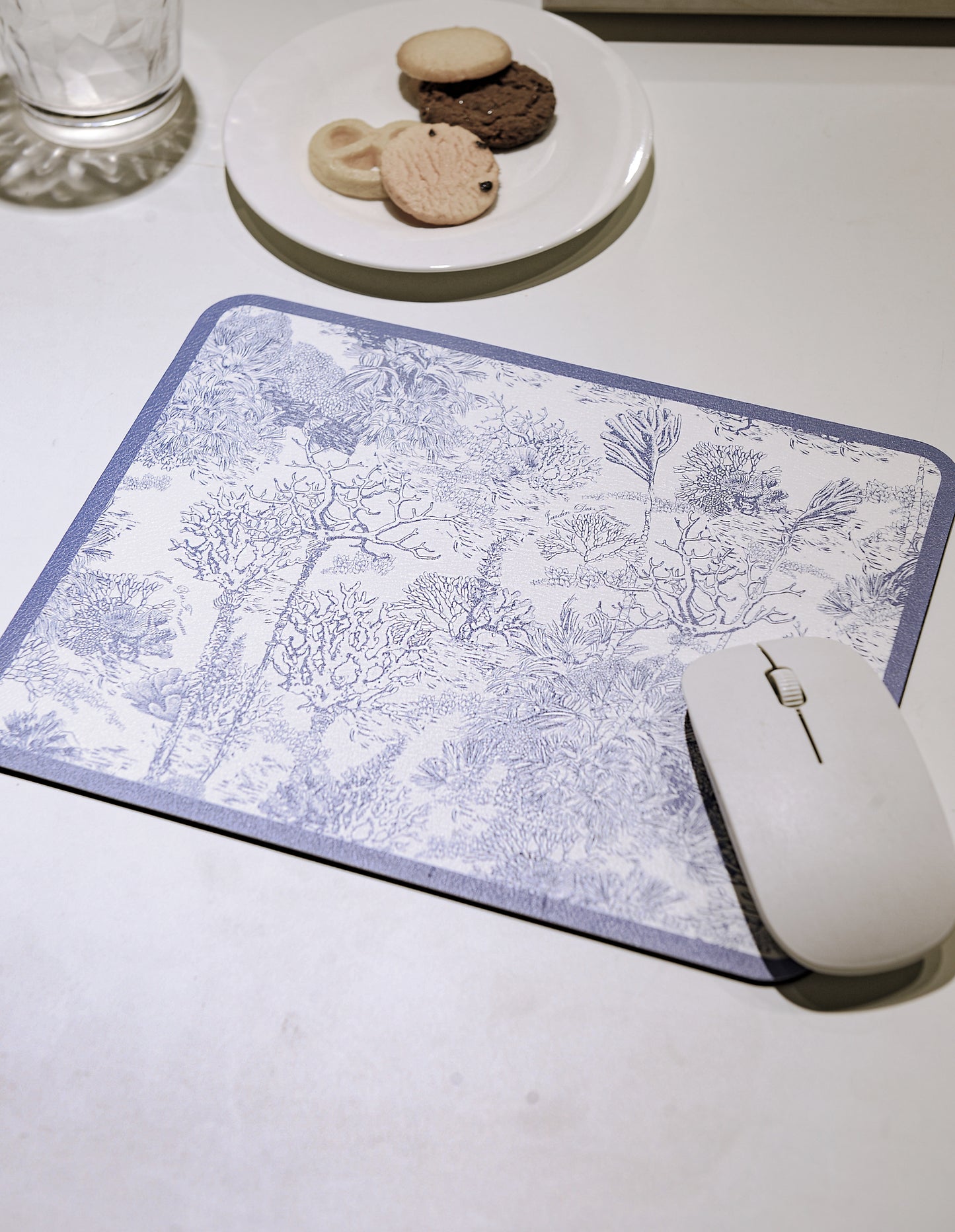 "Toile De  Jouy" PU Leather Mouse Pad