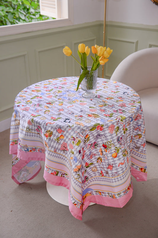 "Wonderful Adventure Dream" Pink Tuo Watch Waterproof Tablecloth