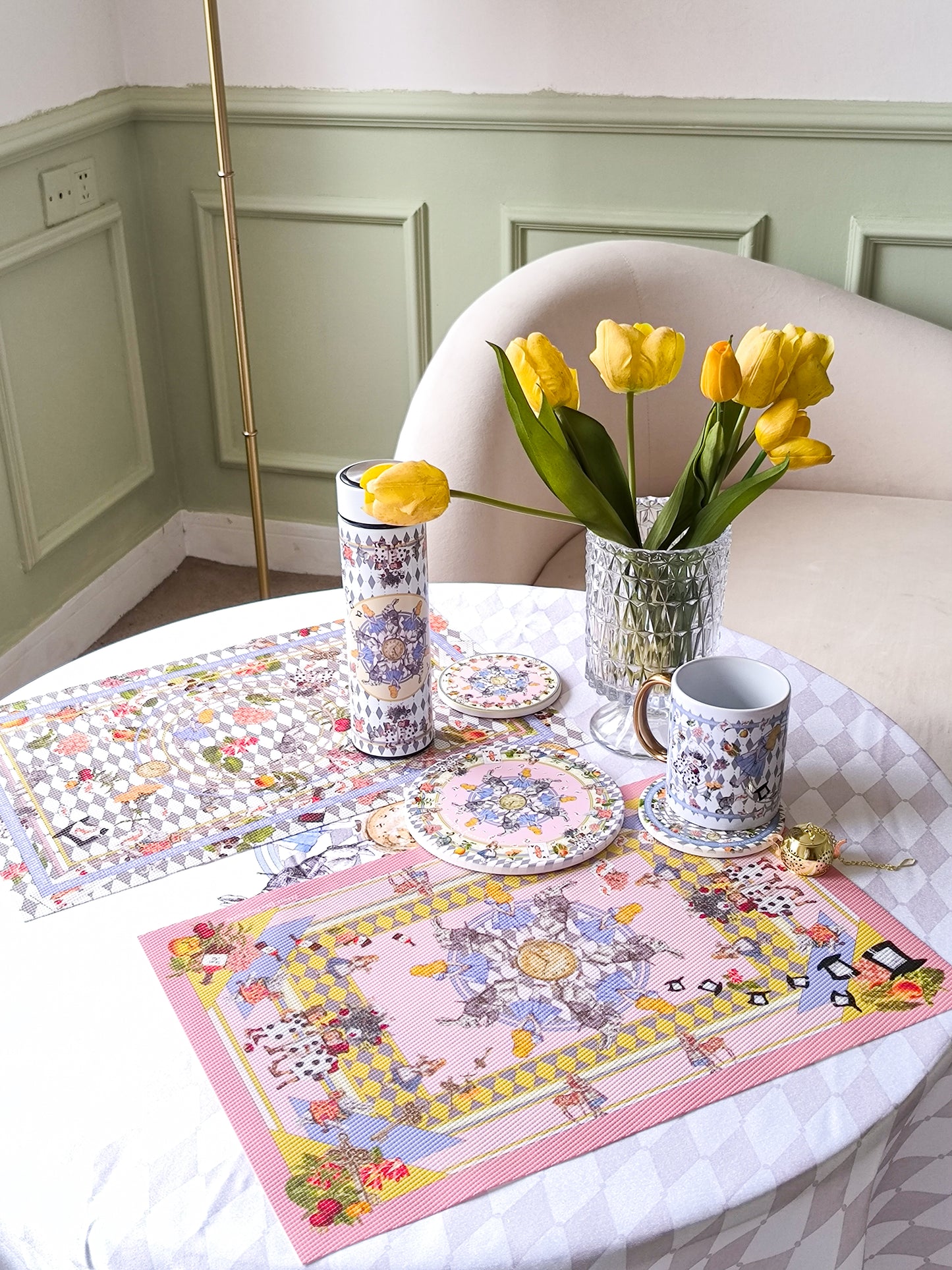 "Wonderful Adventure Dream" Woven Table Placemat