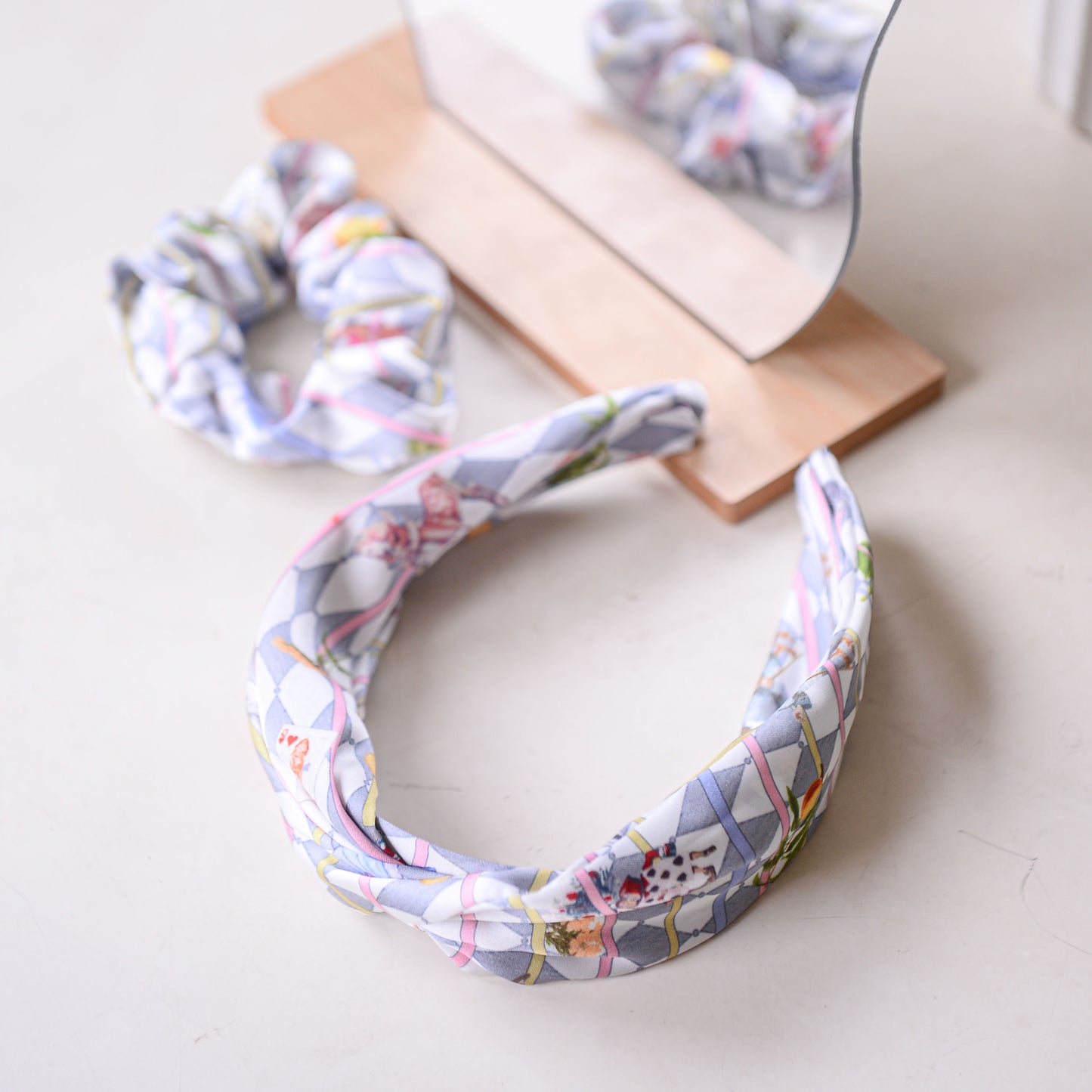"Wonderful Adventure Dream" Silky Scrunchie