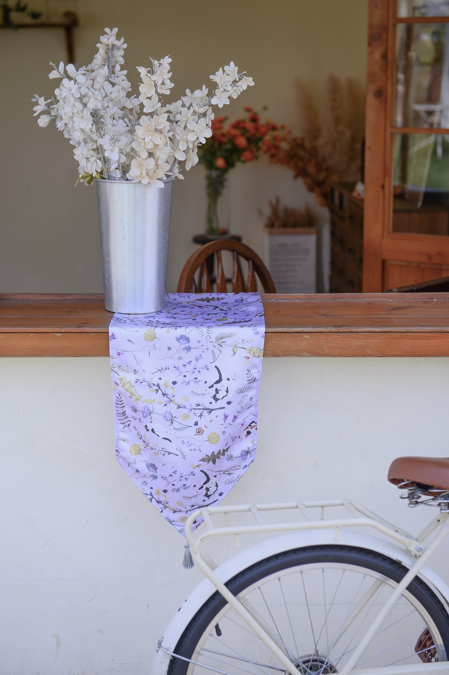 "Yogis Cat and Flower" Waterproof Table Runner
