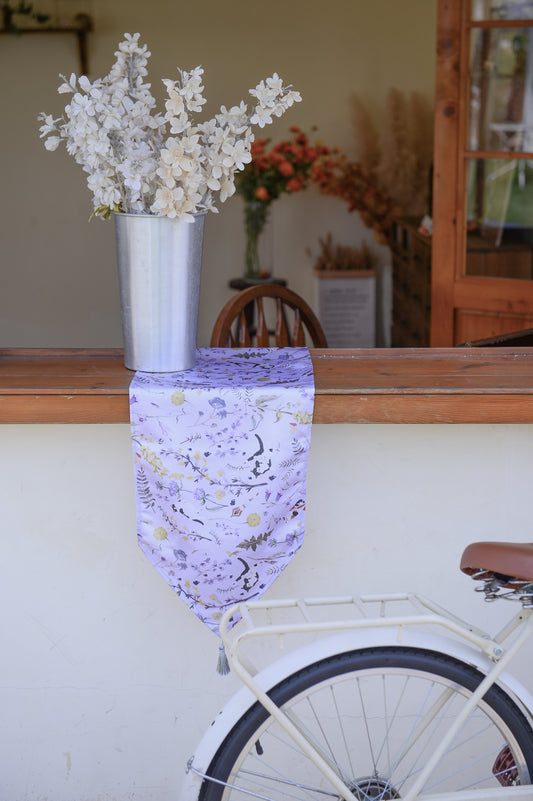 "Yogis Cat and Flower" Waterproof Table Runner