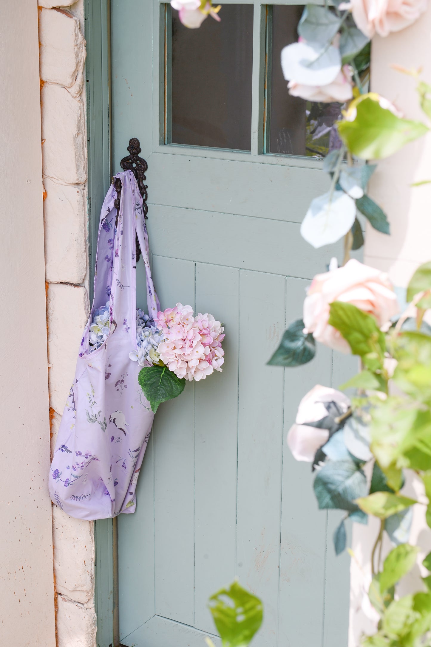 "Yogis Cat and Flower" Ultra Light Foldable Eco-Bag