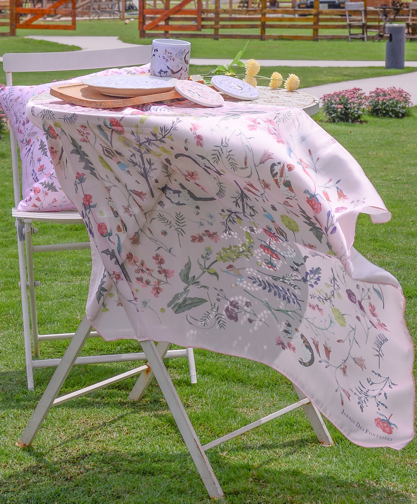 "Yogis Cat and Flower" Purple Field Silky Scarf (90cm)